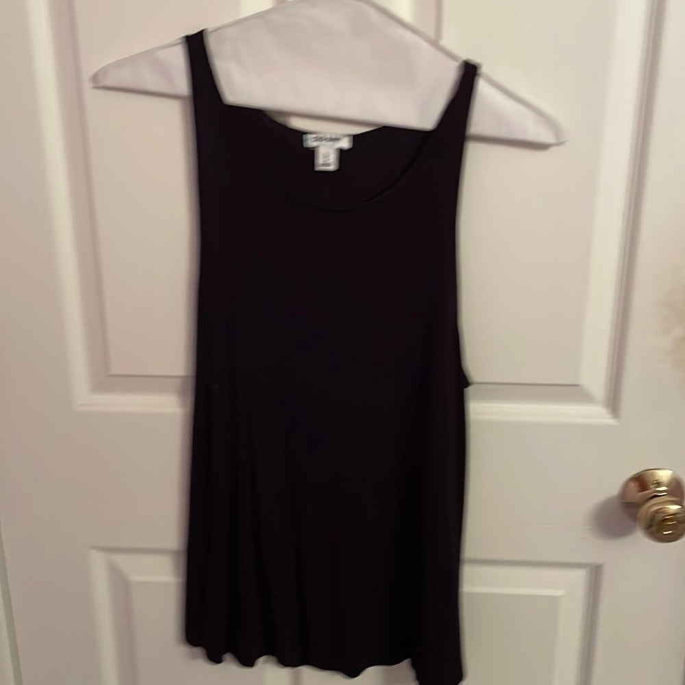 Old navy black sleeveless top size l